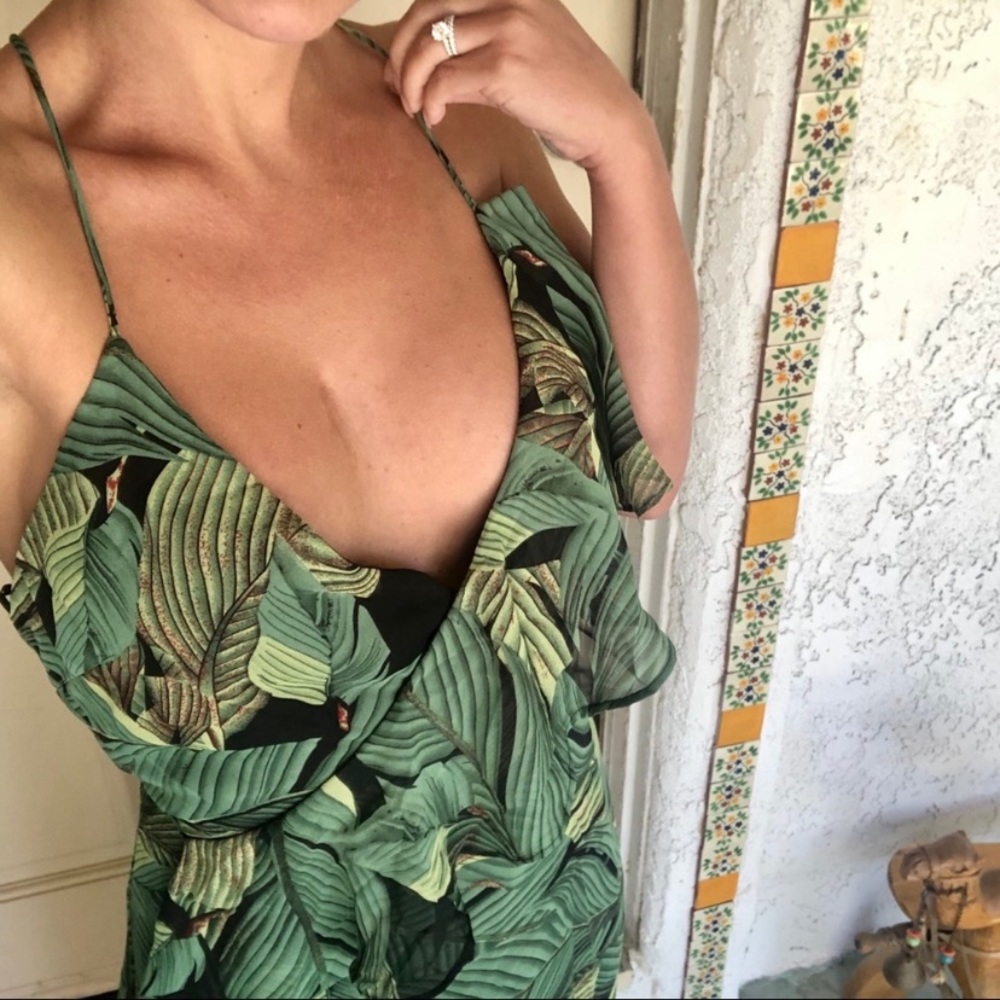 Brand New - Luxxel Palm Leaf Maxi Dress